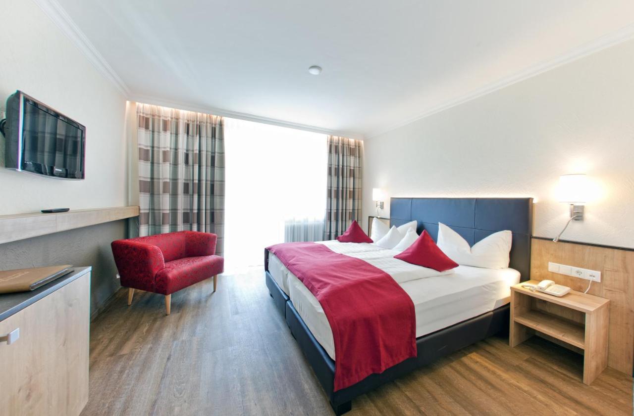 Hotel Truyenhof Риед им Оберинтал Екстериор снимка