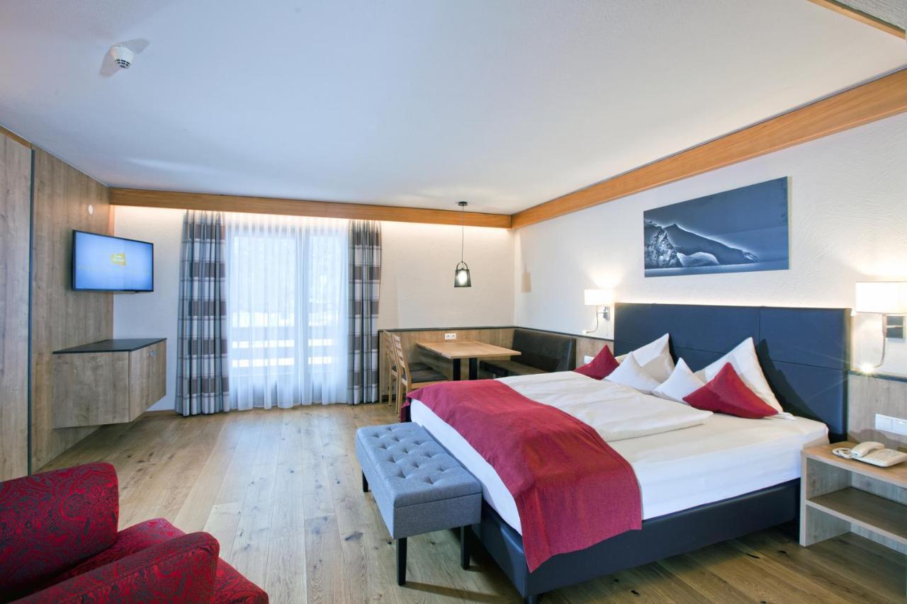 Hotel Truyenhof Риед им Оберинтал Екстериор снимка