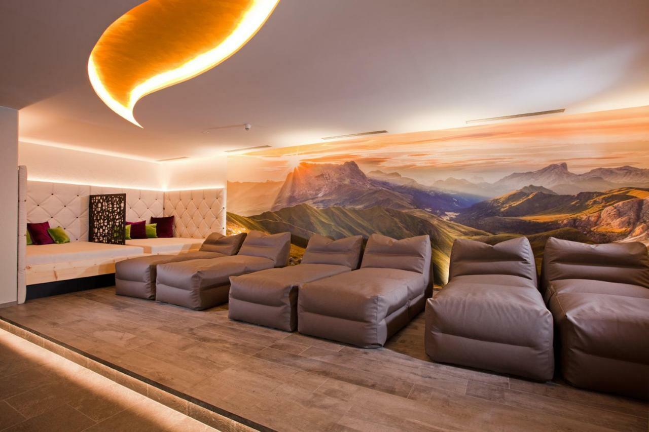 Hotel Truyenhof Риед им Оберинтал Екстериор снимка