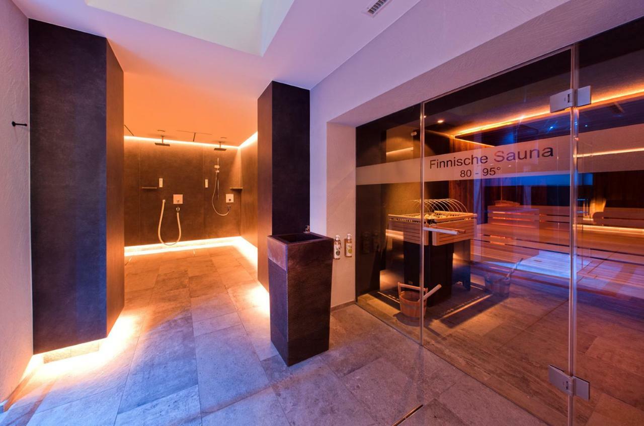 Hotel Truyenhof Риед им Оберинтал Екстериор снимка